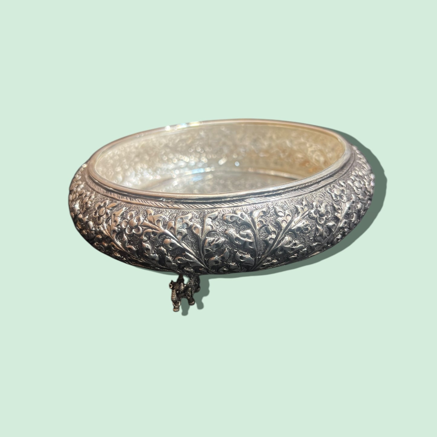 92.5 ANTIQUE ELEPHANT PLATE