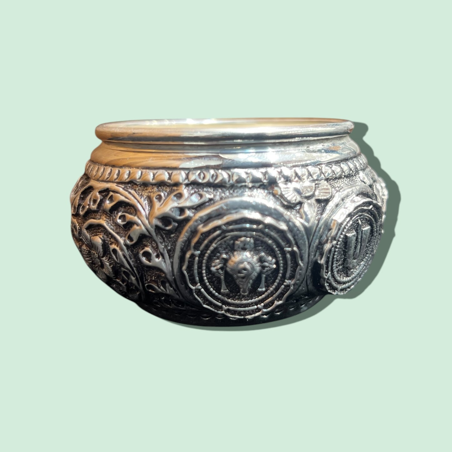 92.5 ANTIQUE (SCN) PRASADAM BOWLS