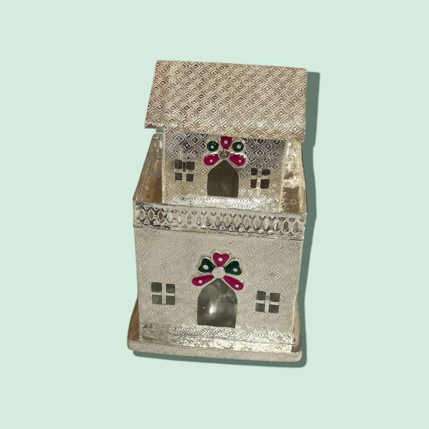 SILVER HOUSE