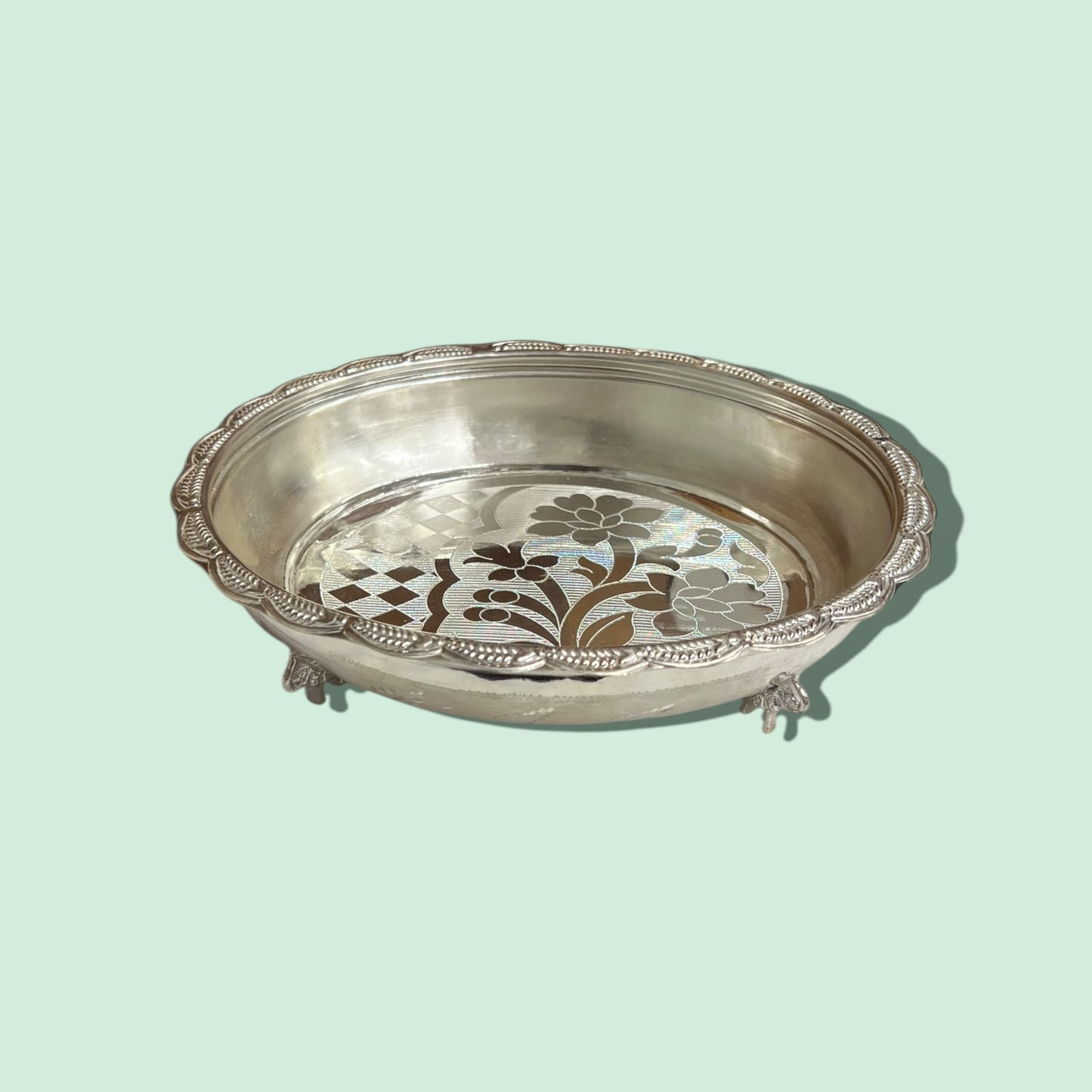 SILVER ELEPHANT LEG PLATE