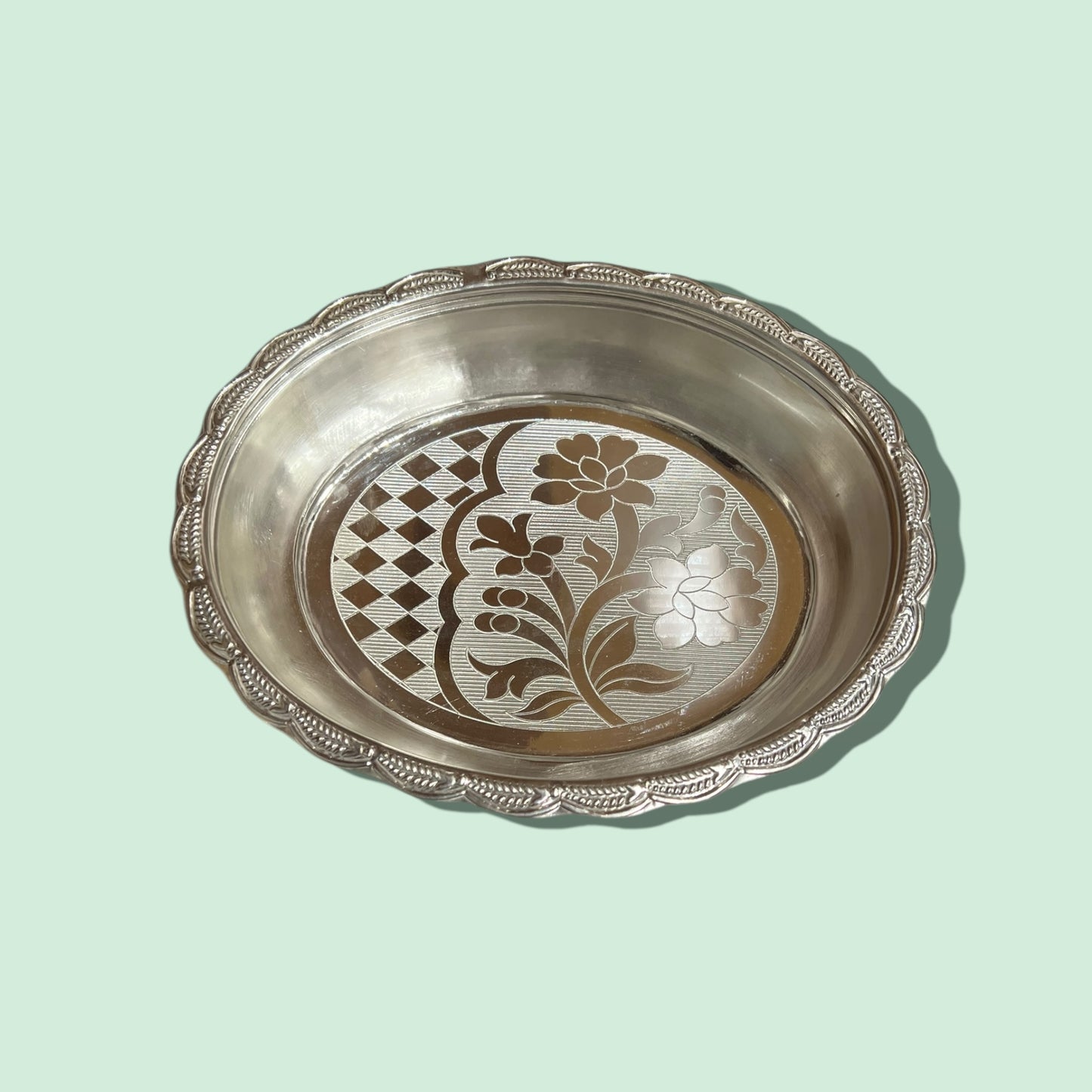 SILVER ELEPHANT LEG PLATE