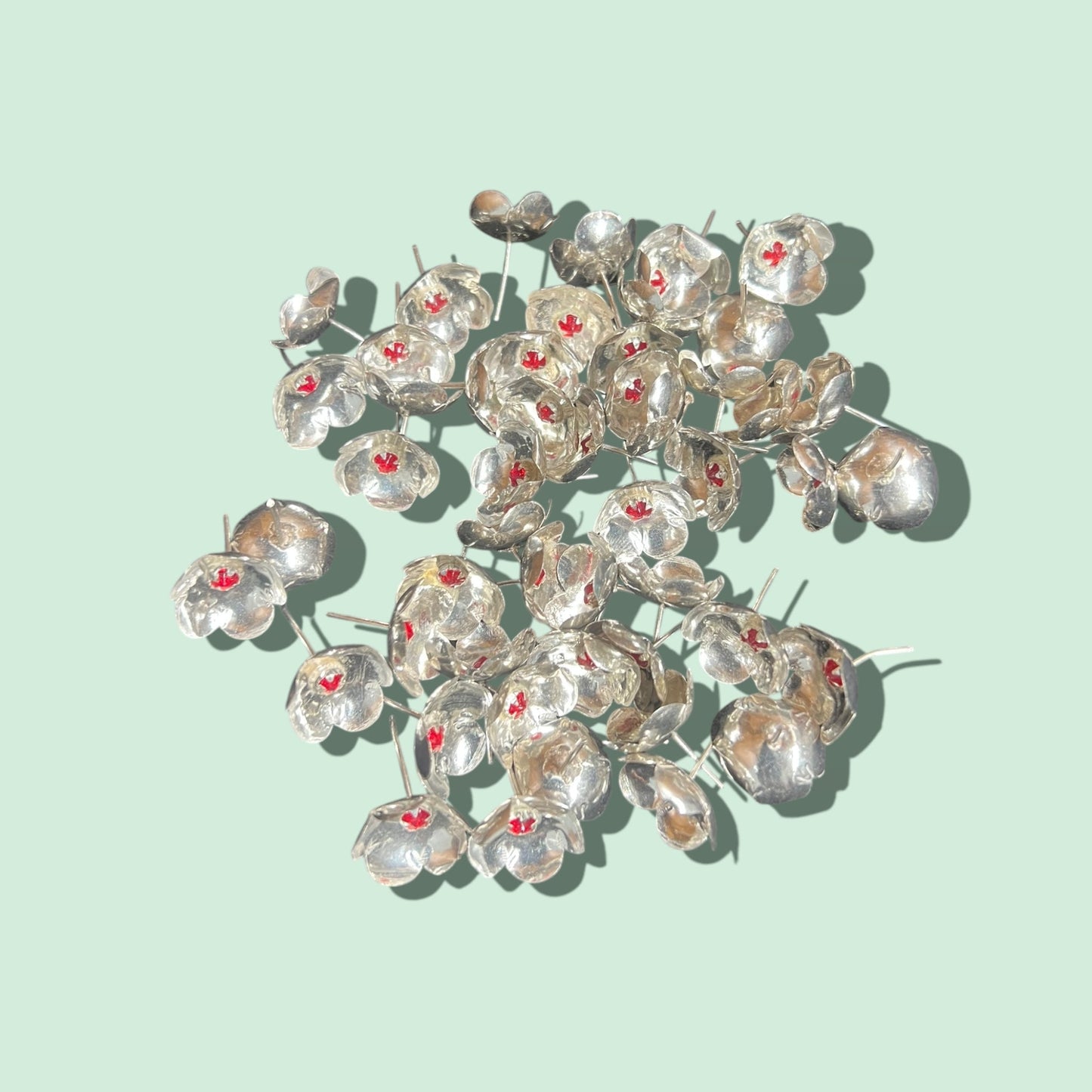 108 SILVER STONE FLOWERS