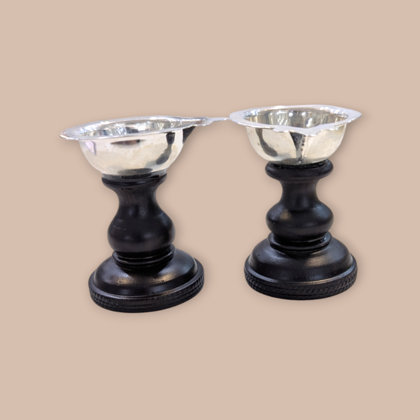 Silver Rosewood Kundulu