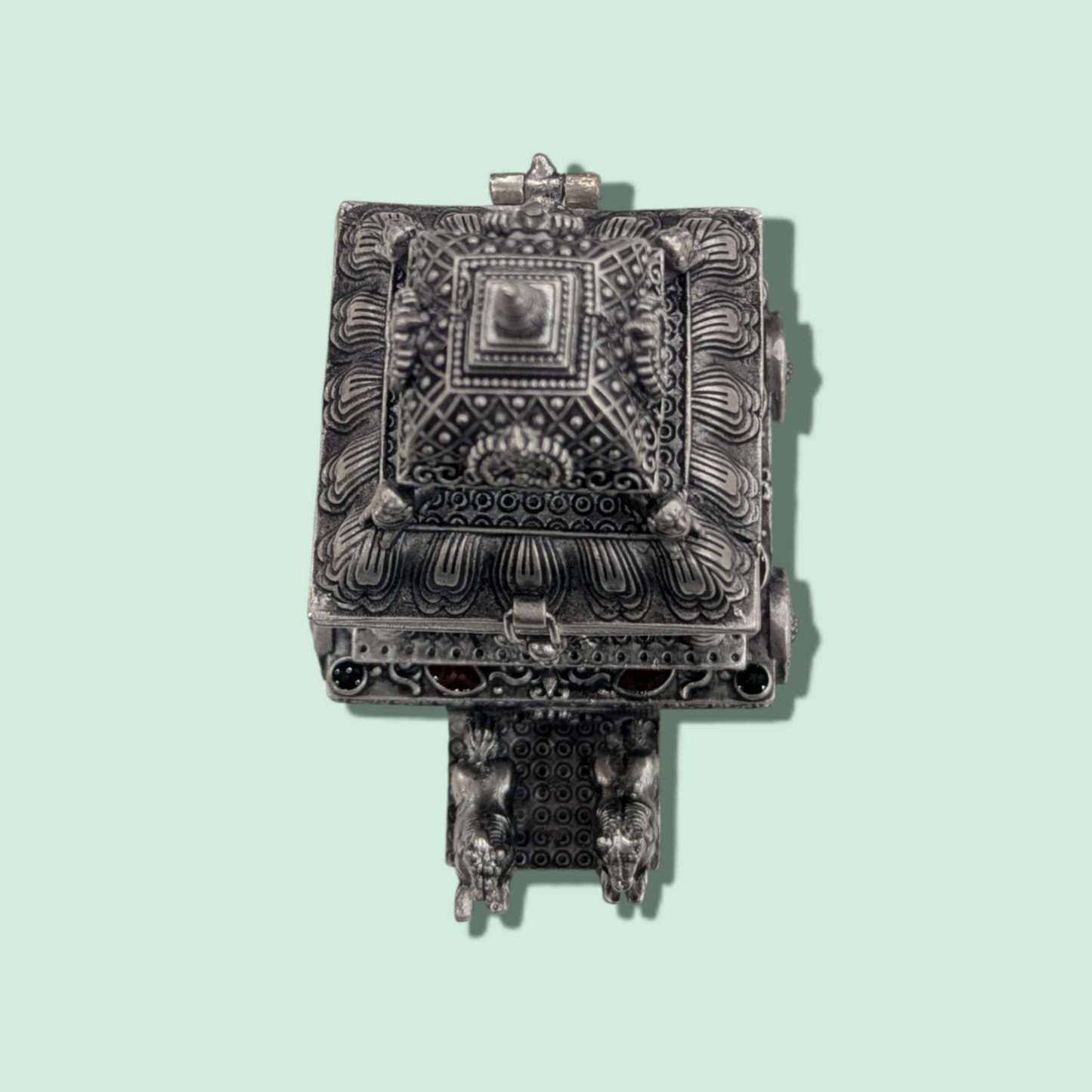 Emerald Antique Stone Kumkum Bharani