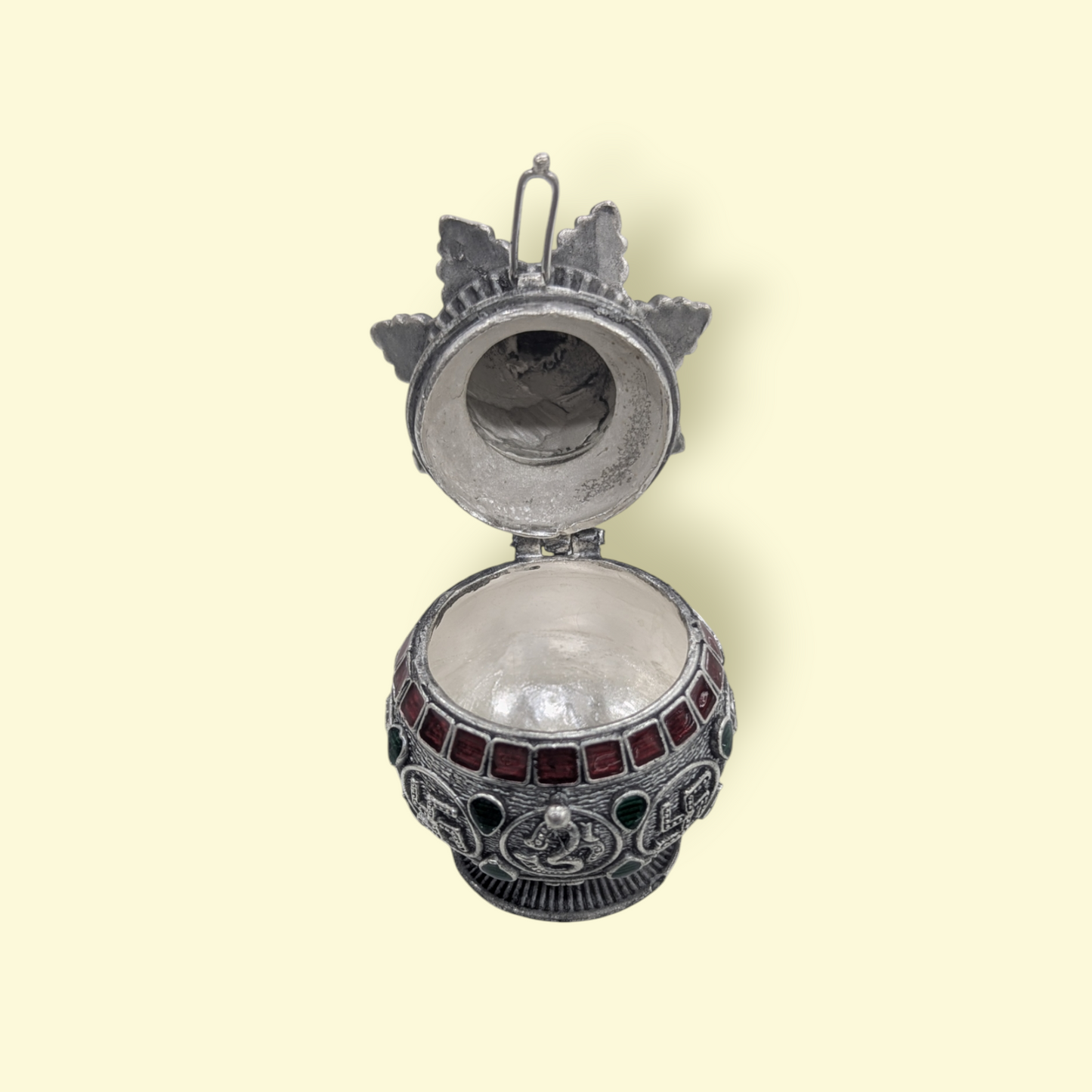 Emerald Antique ENA Kumkum Bharani