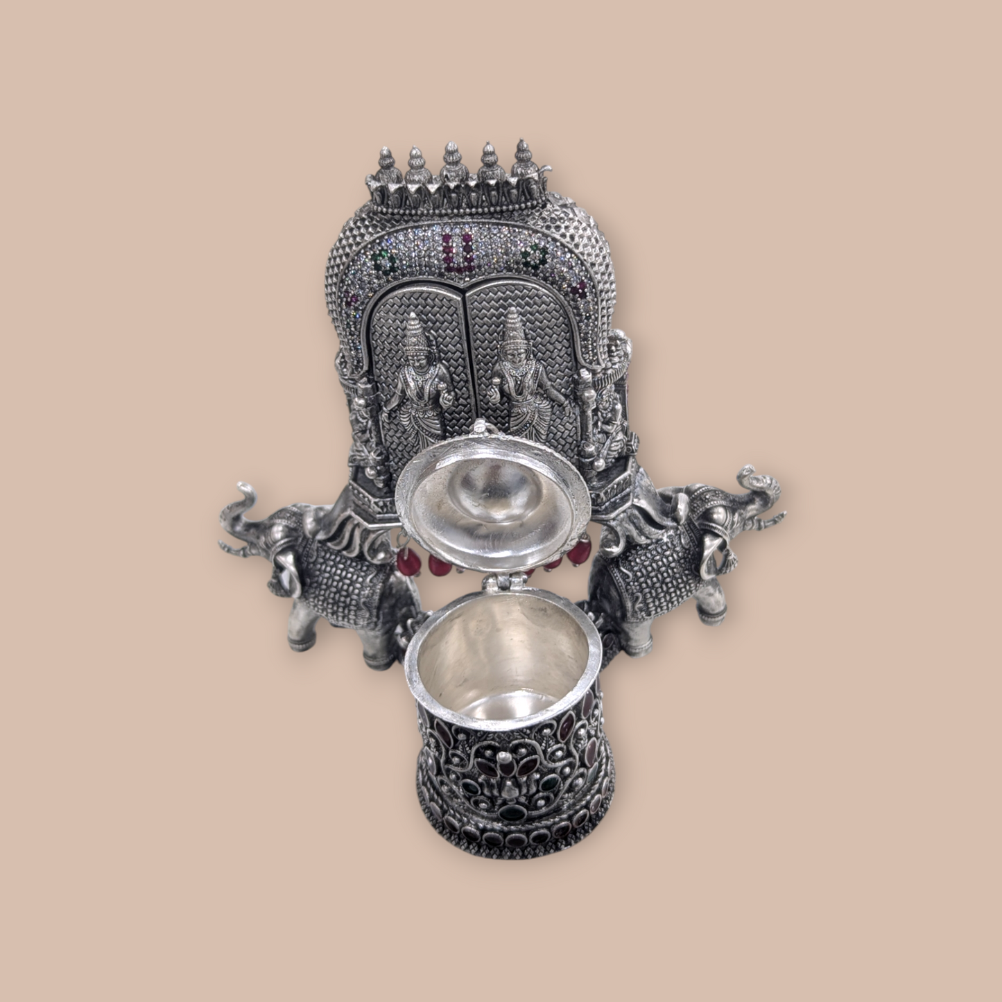 Emerald Antique Stone Kumkum Bharani