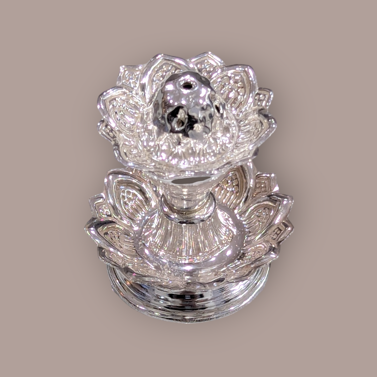 Silver Flower Kaddi Stand
