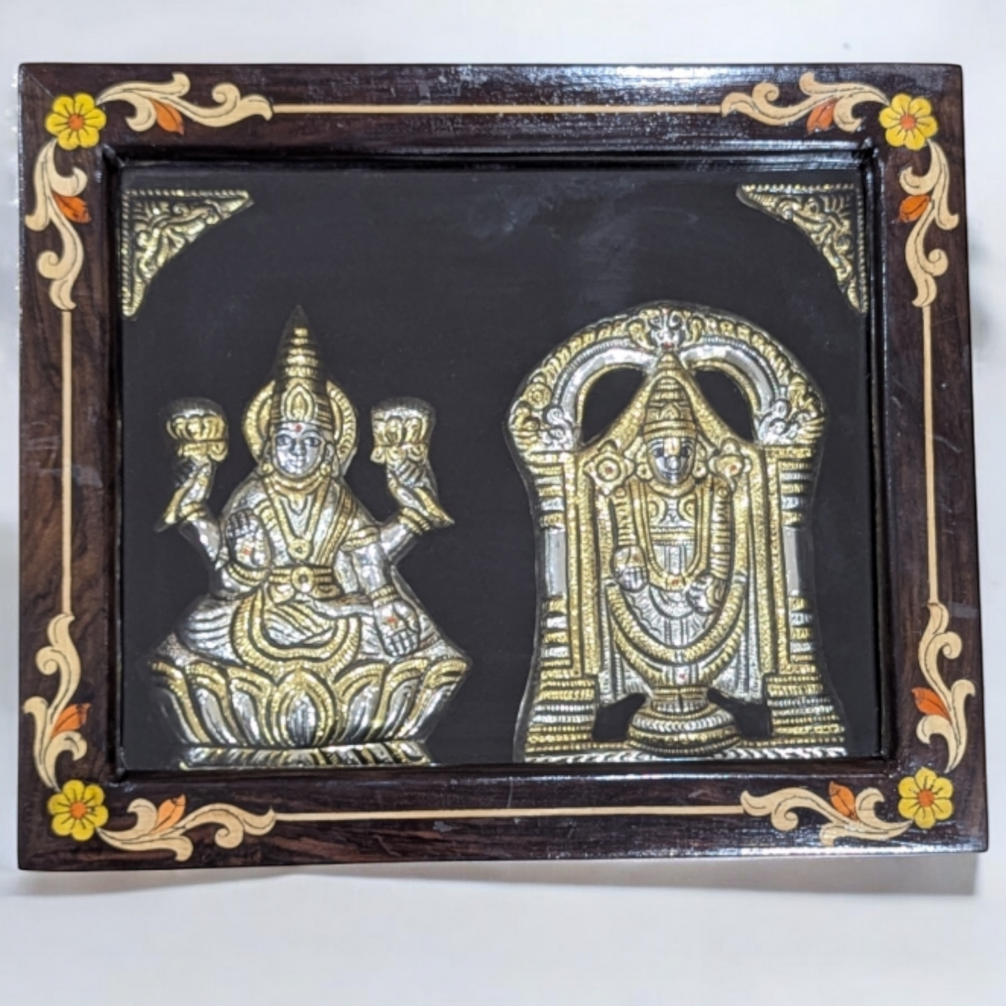 Silver Lakshmi With Balaji Rosewood Frame