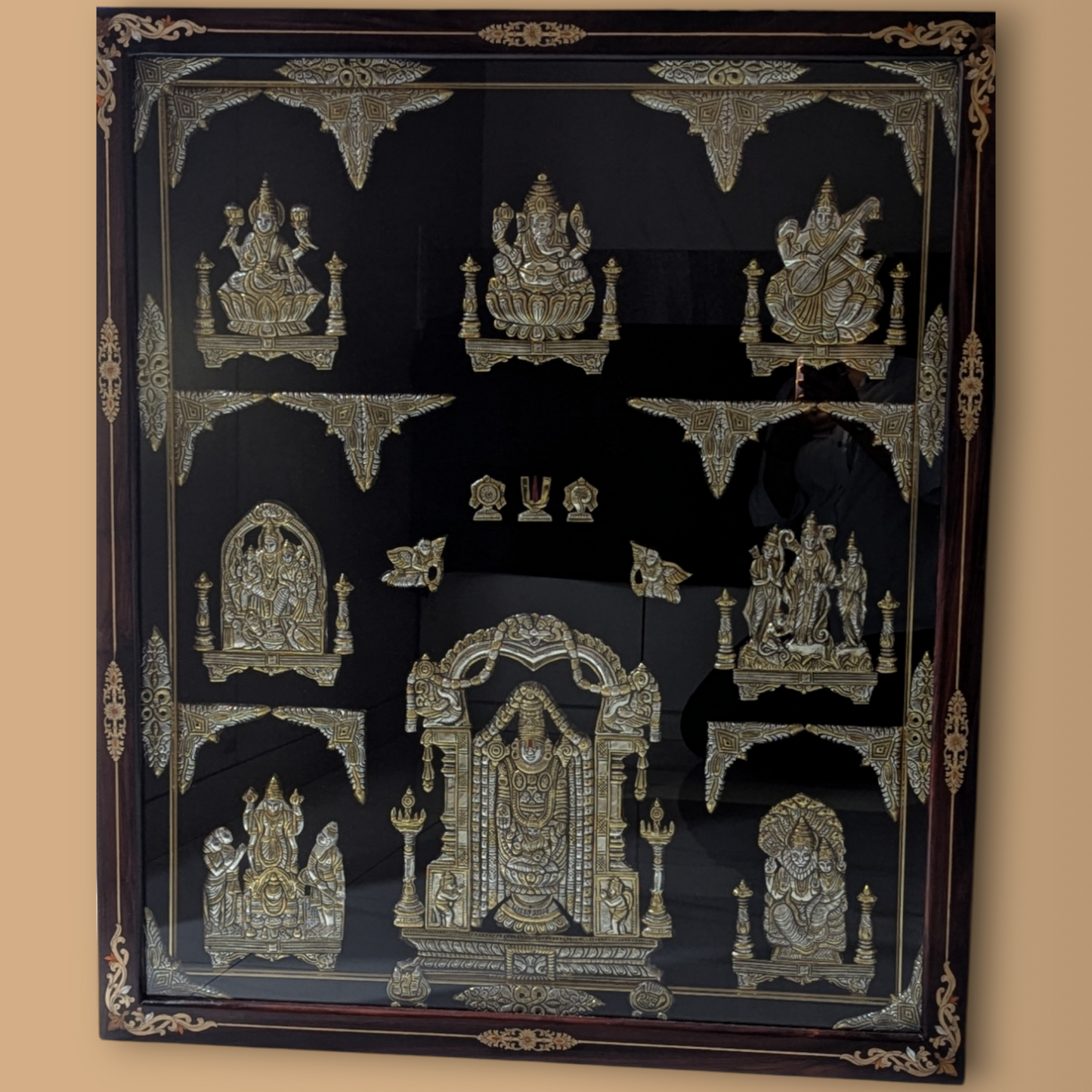 Silver 8 Gods Rosewood Frame