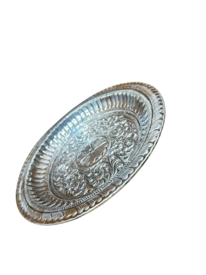 92.5 ANTIQUE TRAYS