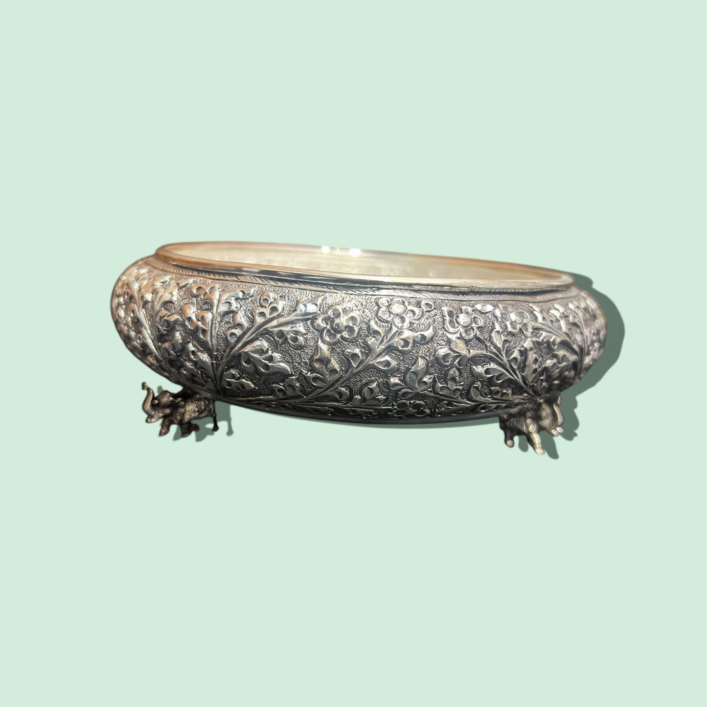 92.5 ANTIQUE ELEPHANT PLATE