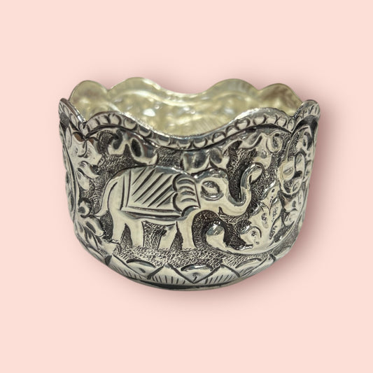ANTIQUE BOWL (R)