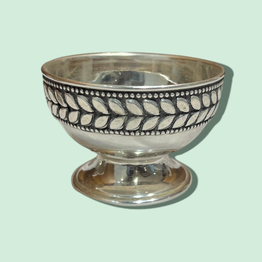 ANTIQUE ICE-CREAM BOWL
