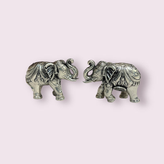 92.5 ANTIQUE ELEPHANTS