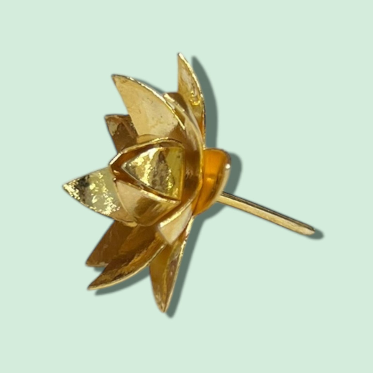 GOLD POLISH LOTUS FLOWER