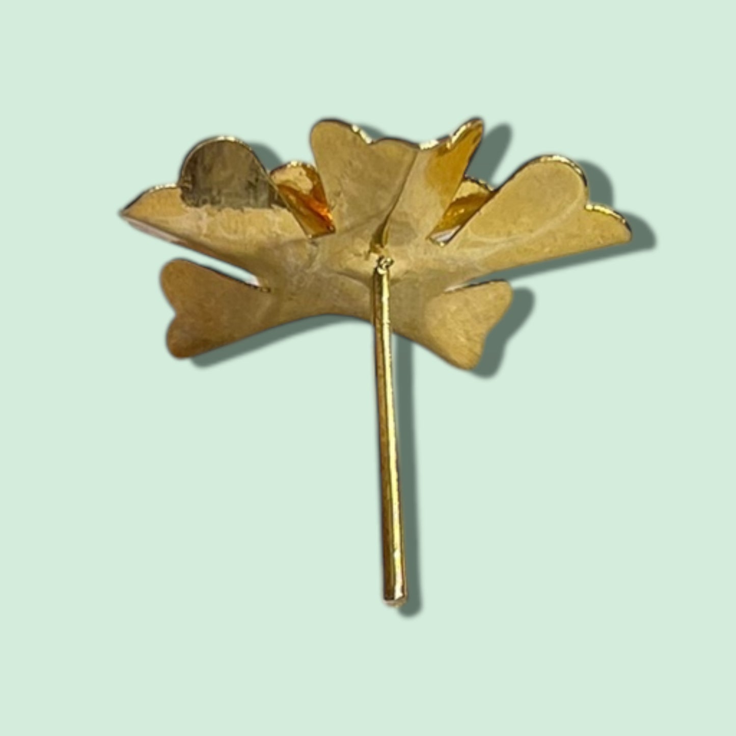 GOLD POLISH FLOWER