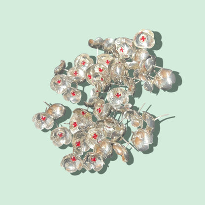 108 SILVER STONE FLOWERS