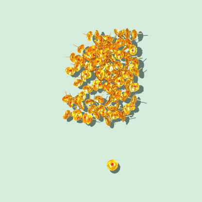 108 GOLD POLISH FLOWERS WITH STONE