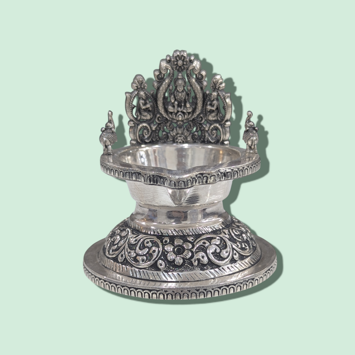 92.5 Antique Kamakshi Diya