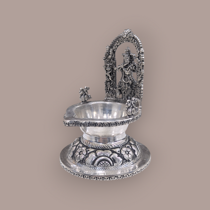 92.5 Antique Krishna Kamakshi Diya