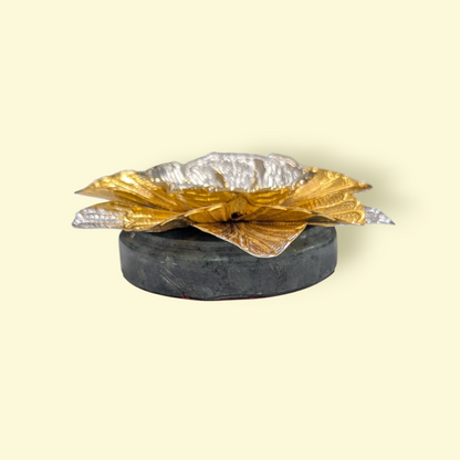 Silver Flower Item